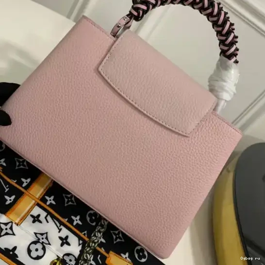 CAPUCINES VUITTON LOUIS BB 0422